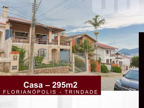 Casa a venda em Florianópolis SC Bairro Trindade com 4 quartos, sendo 2 suítes ,295m²