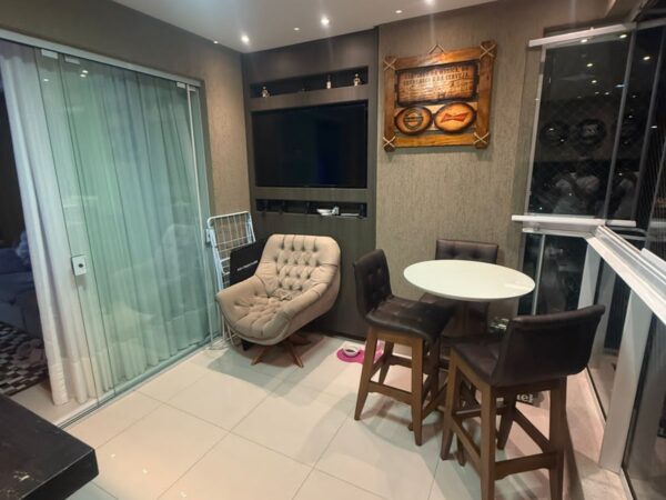Apartamento mobiliado e decorado , aceita casa de alto padrão em Tijucas na negociação