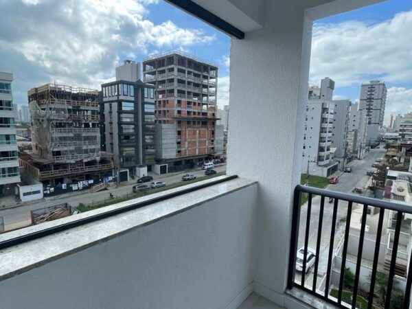 Apartamento com 02 suítes, no Bairro Pereque Porto Belo