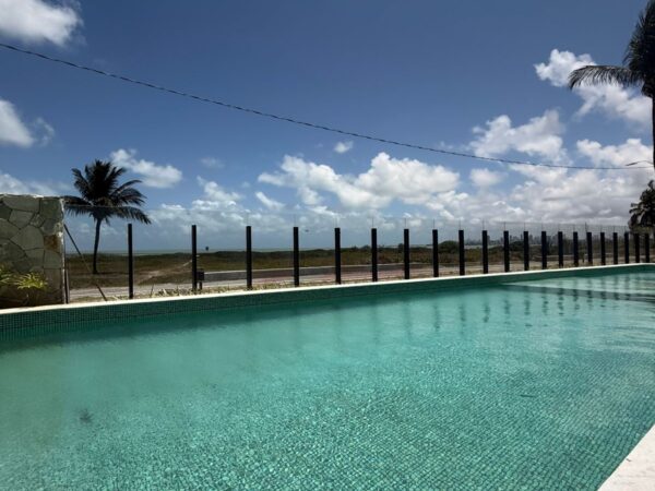 FLAT A BEIRA MAR EM INTERMARES