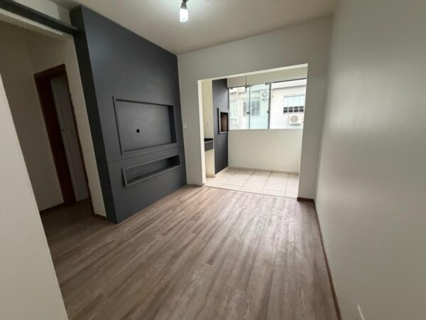 Apartamento com 2 Quartos, sacada com churrasqueira no Bairro Baependi, Jaguará do Sul