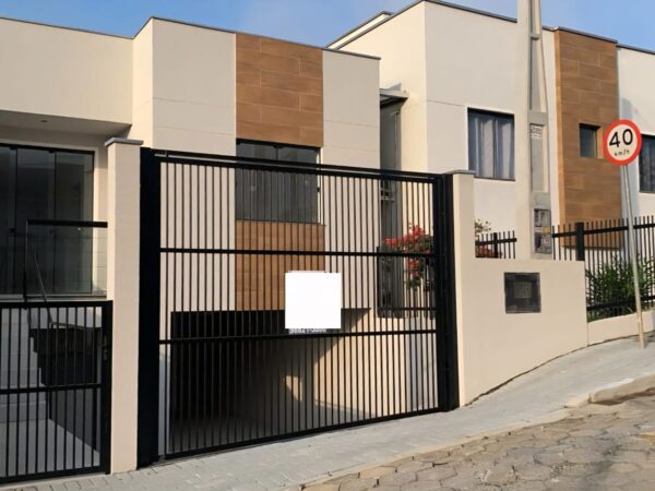 Sobrado Pronto para Morar em Blumenau/SC – Bairro Itoupava Central