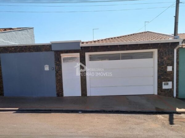 Casa de 2 quartos, 213m² no bairro Núcleo Habitacional Jardim Bocayuva, em Macatuba