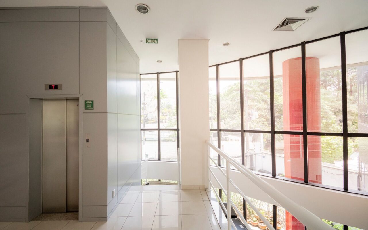 Apartamento  para aluguel 1 Quarto , Sacada ,Garagem ,no Brooklin, São Paulo