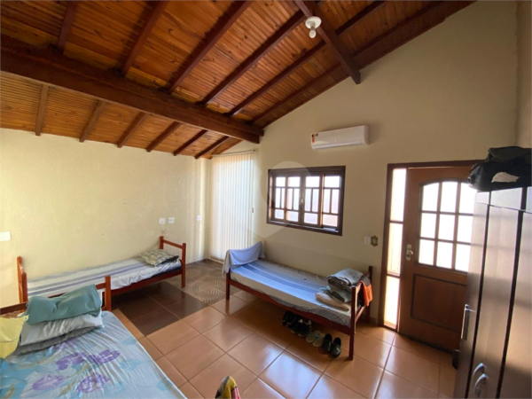 Casa de 2 quartos, 180m² no bairro Jardim Monte Azul, em Lençóis Paulista