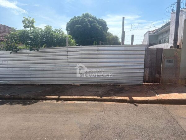Lote/Terreno de 496m² no bairro Vila Mamedina, em Lençóis Paulista
