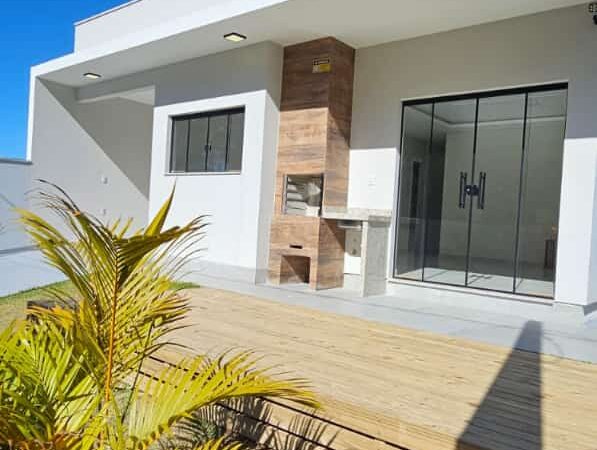 Linda Casa à venda – em Forquilhas São Jose SC
