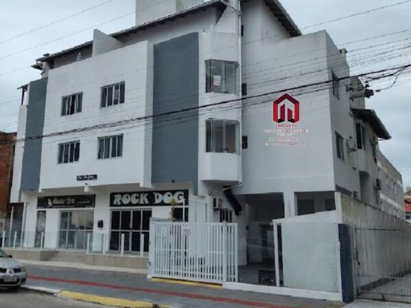 Apartamento mobiliado localizado a 300mts do Mar em Canavieiras Floripa SC Brasil