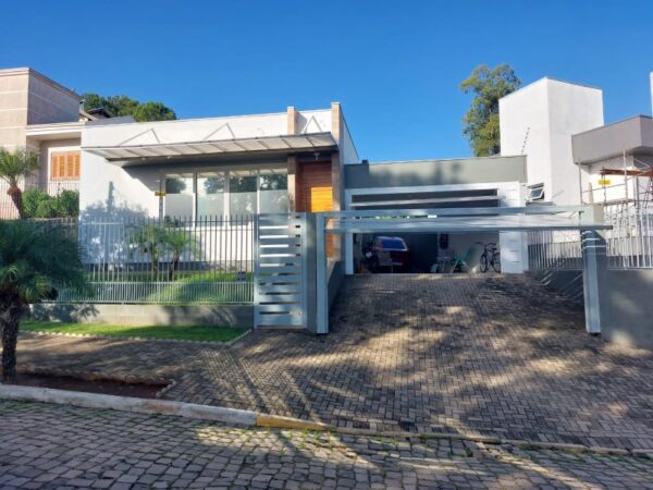 Casa 3 dormitórios 167m² 1 vaga Centro Sapiranga/RS