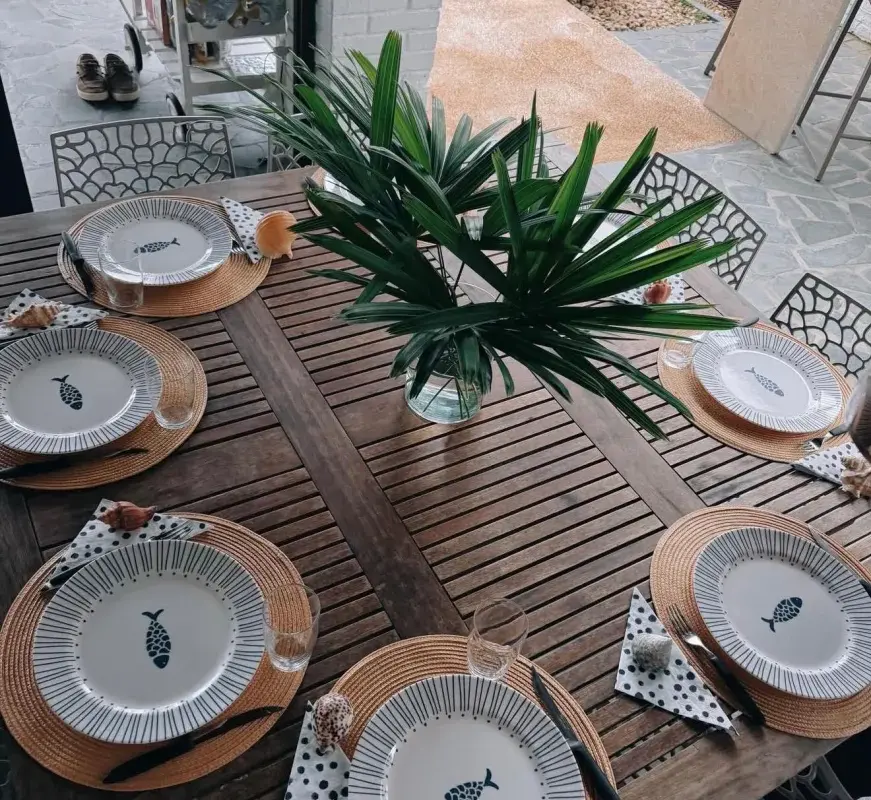 Casa de super luxo toda mobilada , para locação O Epítome do Luxo e Conforto em Cabeçudas