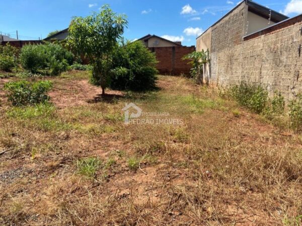 Lote/Terreno de 208m² no bairro Jardim Maria Luiza Iv, em Lençóis Paulista