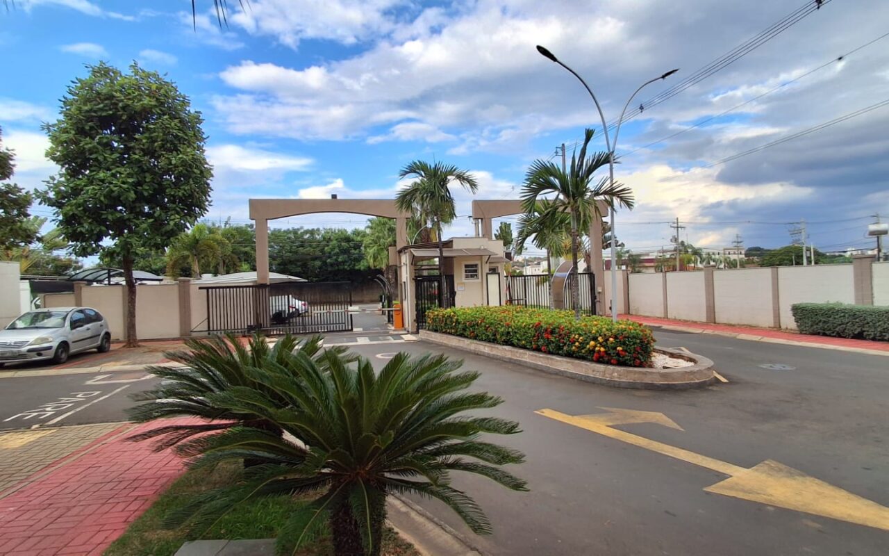 Apartamento Térreo com quintal, muito bonito,ótimo preço, Bongue – Piracicaba