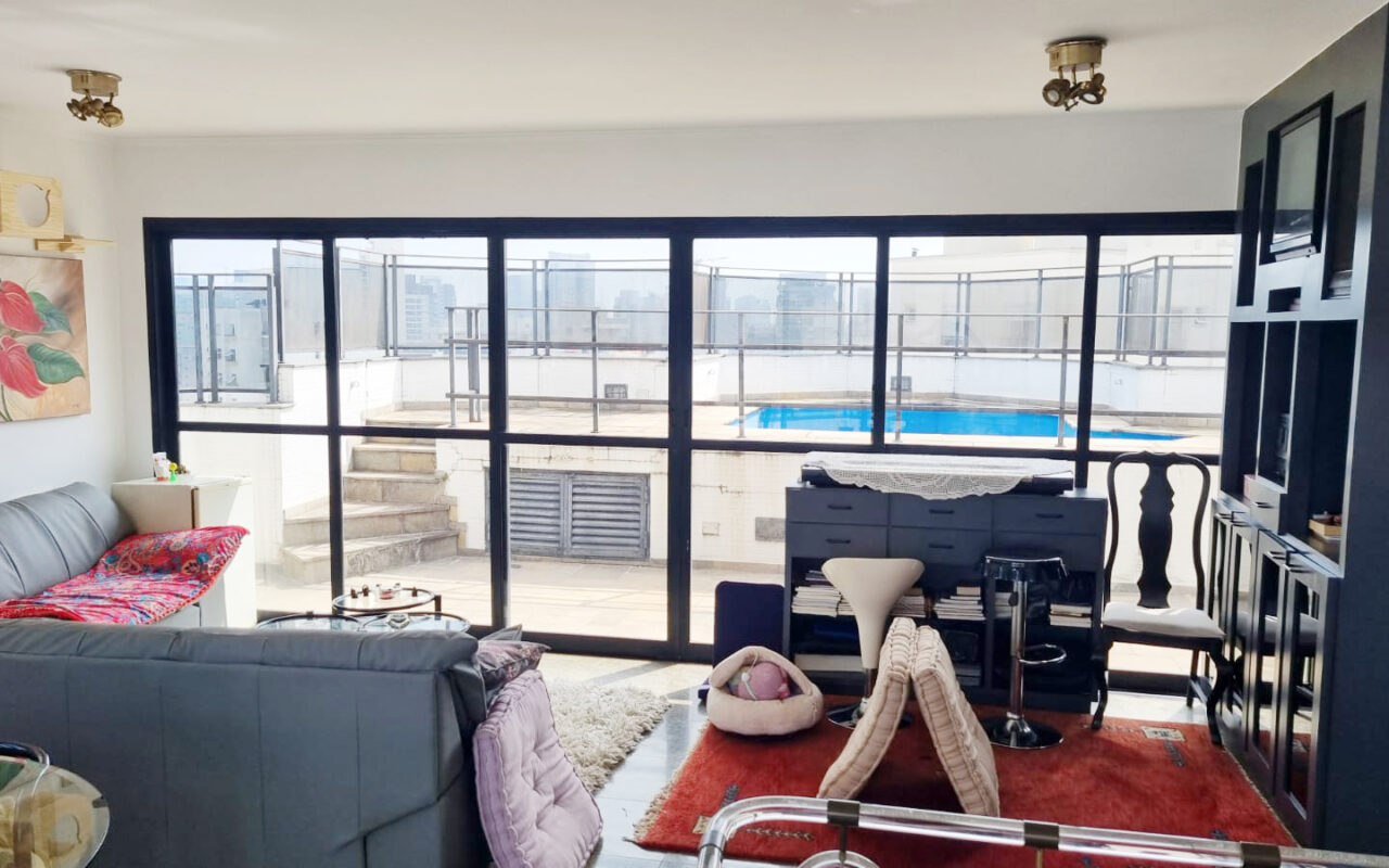 Cobertura Duplex com 360 mts2, á venda na Vila Mariana, piscina ptivativa
