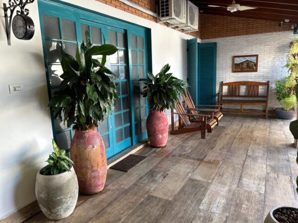 Vendo essa linda Casa no Jardim Botânico em São Pedro – SP