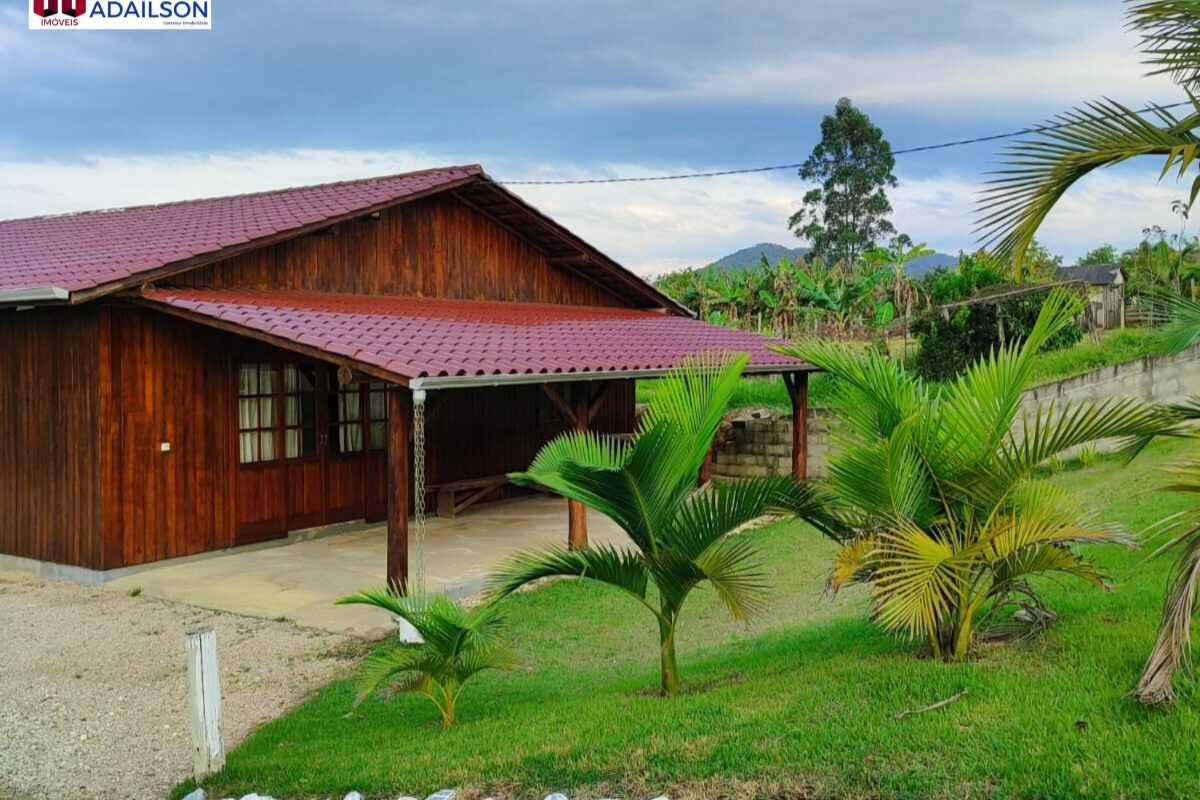Sítio a venda no município de Tijucas – Timbe / SC Com 3 Quartos à venda, 1200m²