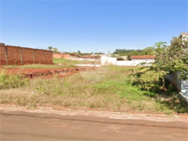 Lote/Terreno de 432m² no bairro Centro, em Macatuba
