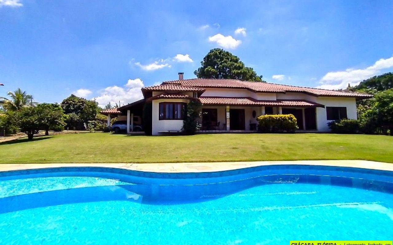 VENDO Magnífica Casa plana em Itu/SP, com piscina , vista deslumbrante e sossego total