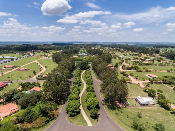 Lotes no Santa Bárbara Resort ,a partir de 450m² no maior loteamento de lazer do Brasil