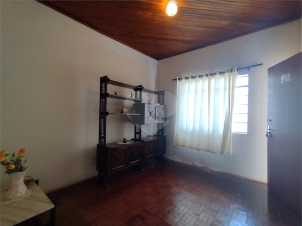 Casa de 3 quartos, 138m² no bairro Vila Marimbondo, em Lençóis Paulista