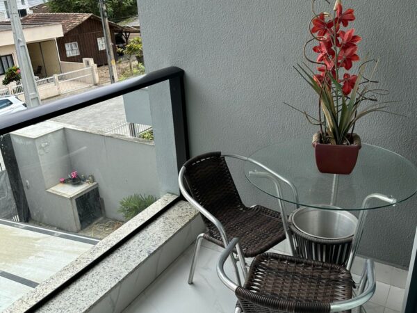 Casa mobiliada , com 2 Suites, Área Gourmet, 2 Vagas de Garagem,em Morretes