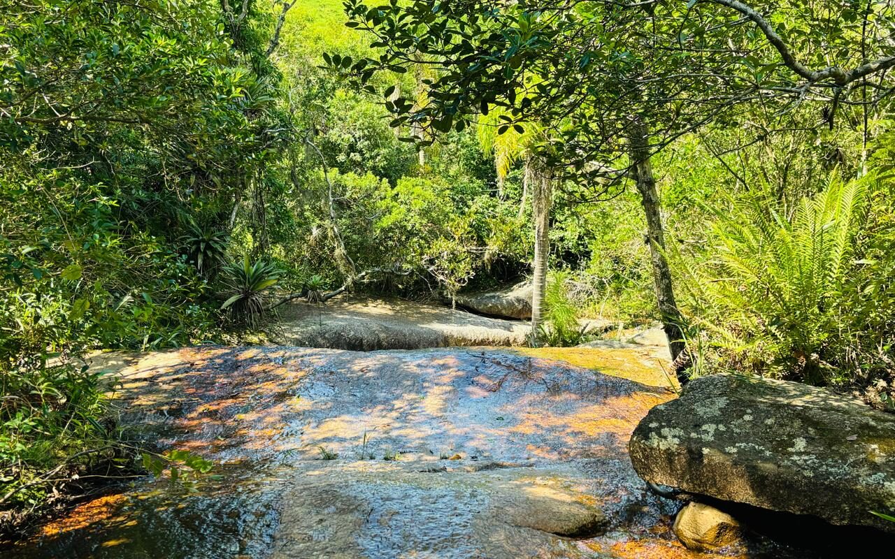 Área Rural Exclusiva com CACHOEIRAS NATURAIS. Vista para o Lago e para o mar de  Imaruí/SC