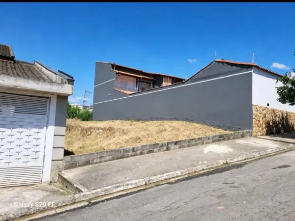 Excelente Terreno no Jardim Esplanada em Guaratinguetá/SP