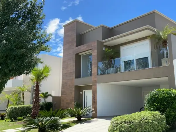 VIVER COM ELEGÂNCIA: CASA DE ALTO PADRÃO NO VEREDAS ALTOS DO LARANJAL