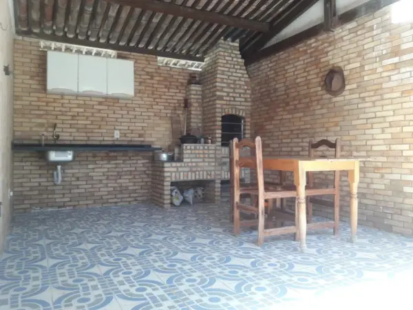 Casa térrea no Bessa — a 850m da praia