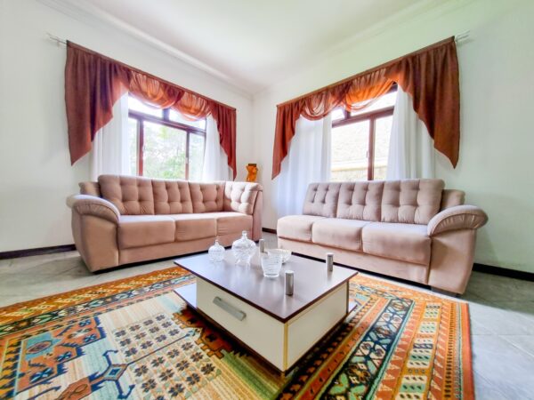 Residential / Home no Badenfurt — 101078