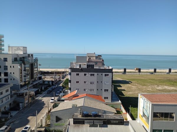 Surfers Paradise Residence: Uma Vista Indescritível para a Praia Brava