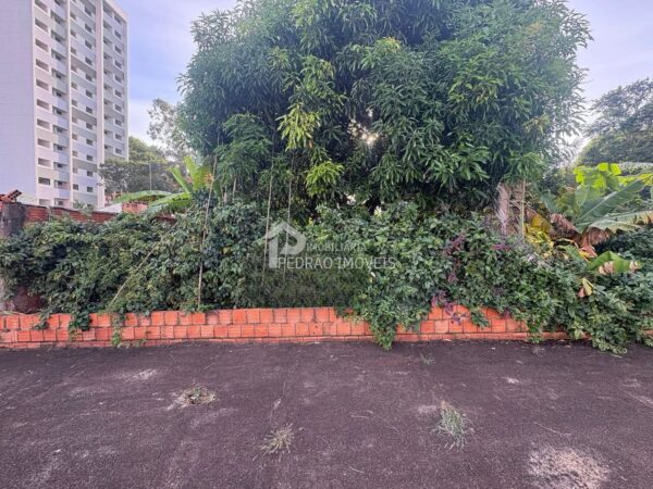 Lote/Terreno de 382m² no bairro Jardim Lago da Prata, em Lençóis Paulista