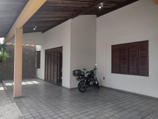 Casa 4 suítes 360m² 4 vagas Bessa Joao Pessoa/PB