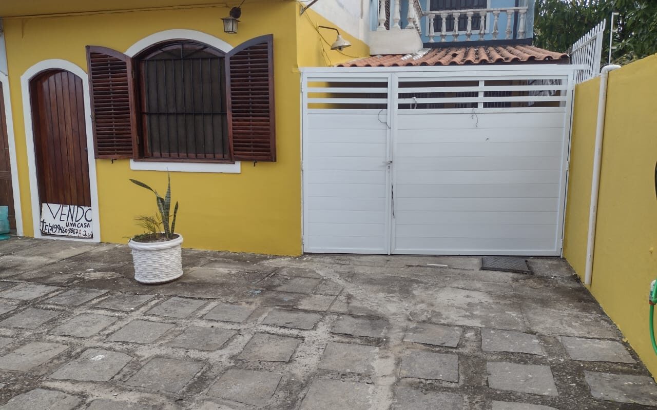 EXCELENTE Casa com 2 Suites,À VENDA NO BAIRRO PARATY – ARARUAMA