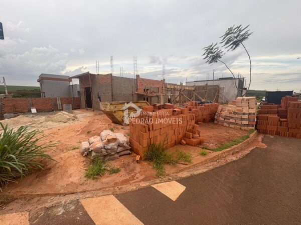 Lote/Terreno de 332m² no bairro Residencial Villacitá 2, em Lençóis Paulista
