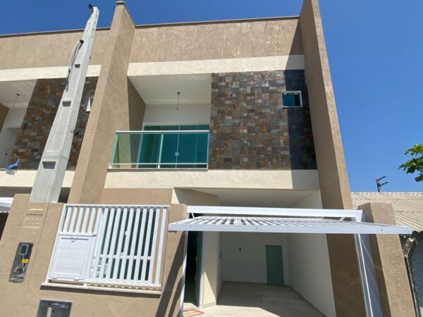 Casa 92m² 1 vaga Armacao Penha/SC