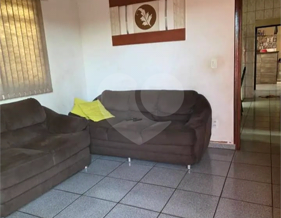 Casa de 2 quartos, 120m² no bairro Jardim Príncipe, em Lençóis Paulista