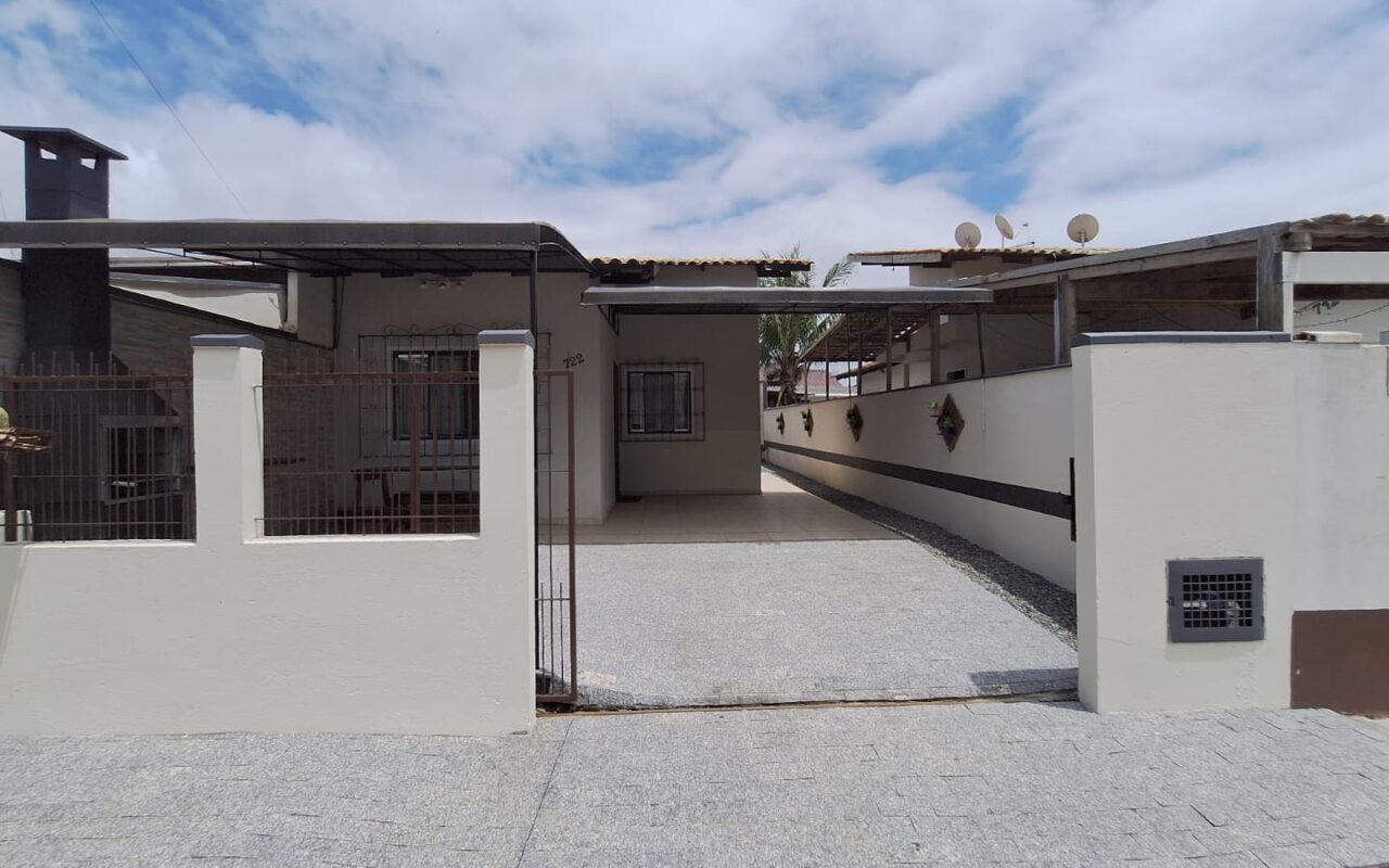 Casa na Praia, na Cidade da Penha, Santa Catarina