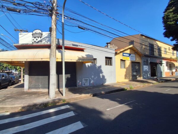 Excelente Esquina Comercial Rua XV de Novembro com Travessa da Saudade