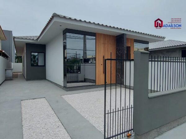 Casa com 3 Quartos uma suíte à Venda Nova Palhoça , por R$ 545.000 CEF