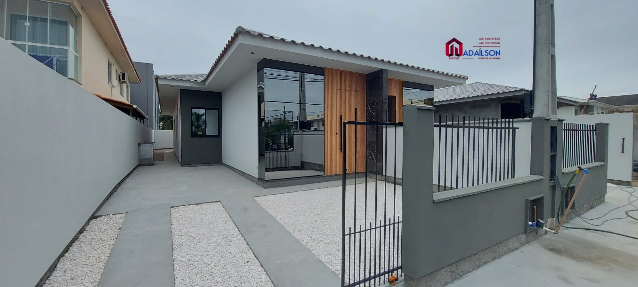 Casa com 3 Quartos uma suíte à Venda Nova Palhoça , por R$ 545.000 CEF