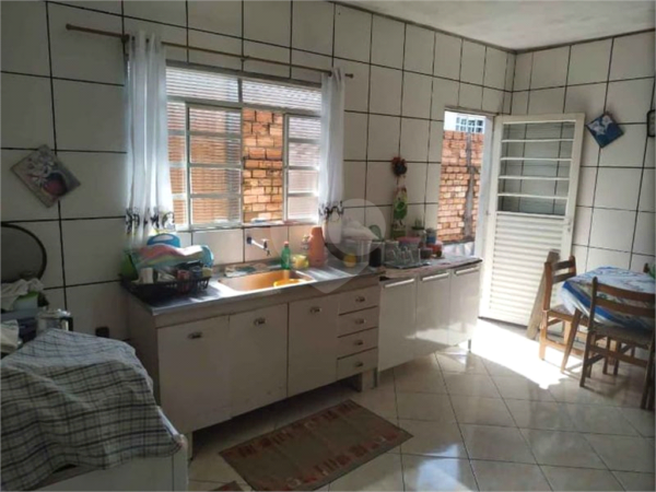 Casa de 205m² no bairro Jardim São João, em Lençóis Paulista