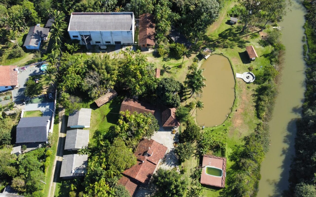 Chácara em Balneário Piçarras-SC