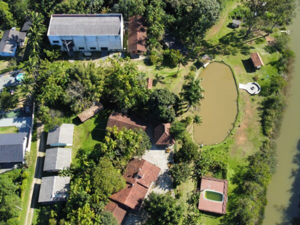 Chácara em Balneário Piçarras-SC