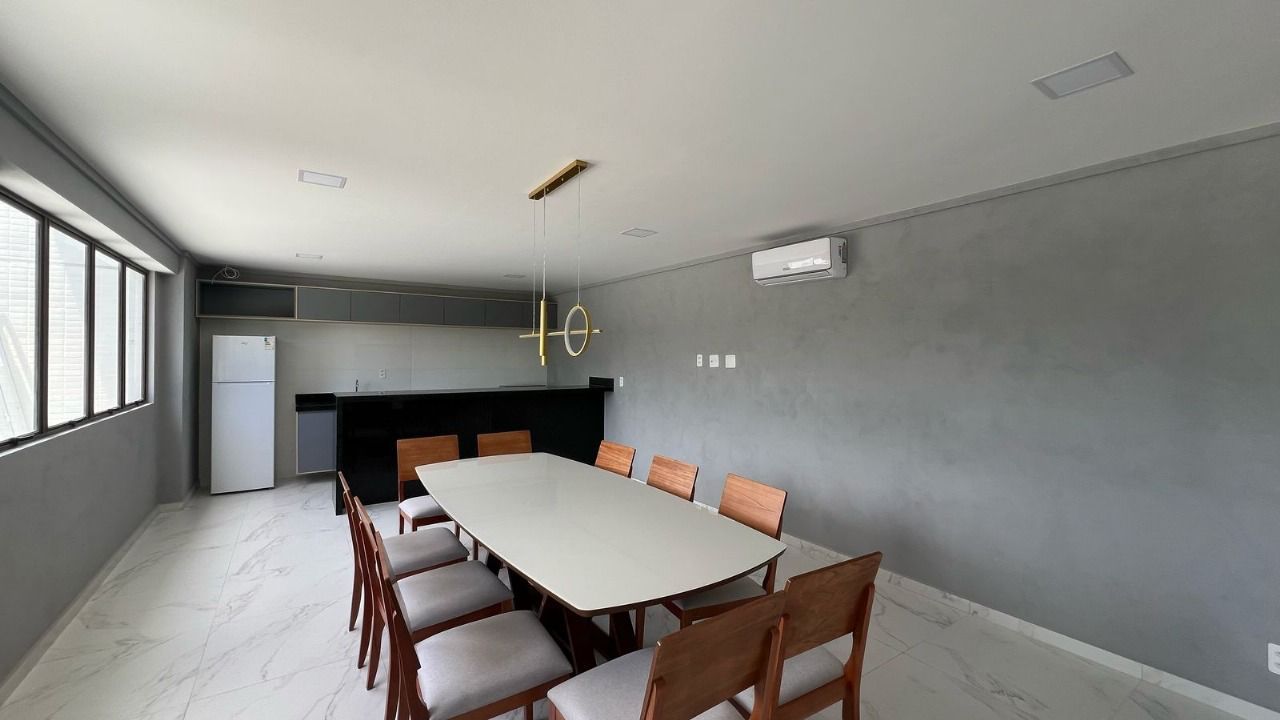 Oportunidade no brisamar . Apartamento para venda, 2 Quartos, 2 Vagas de Garagem