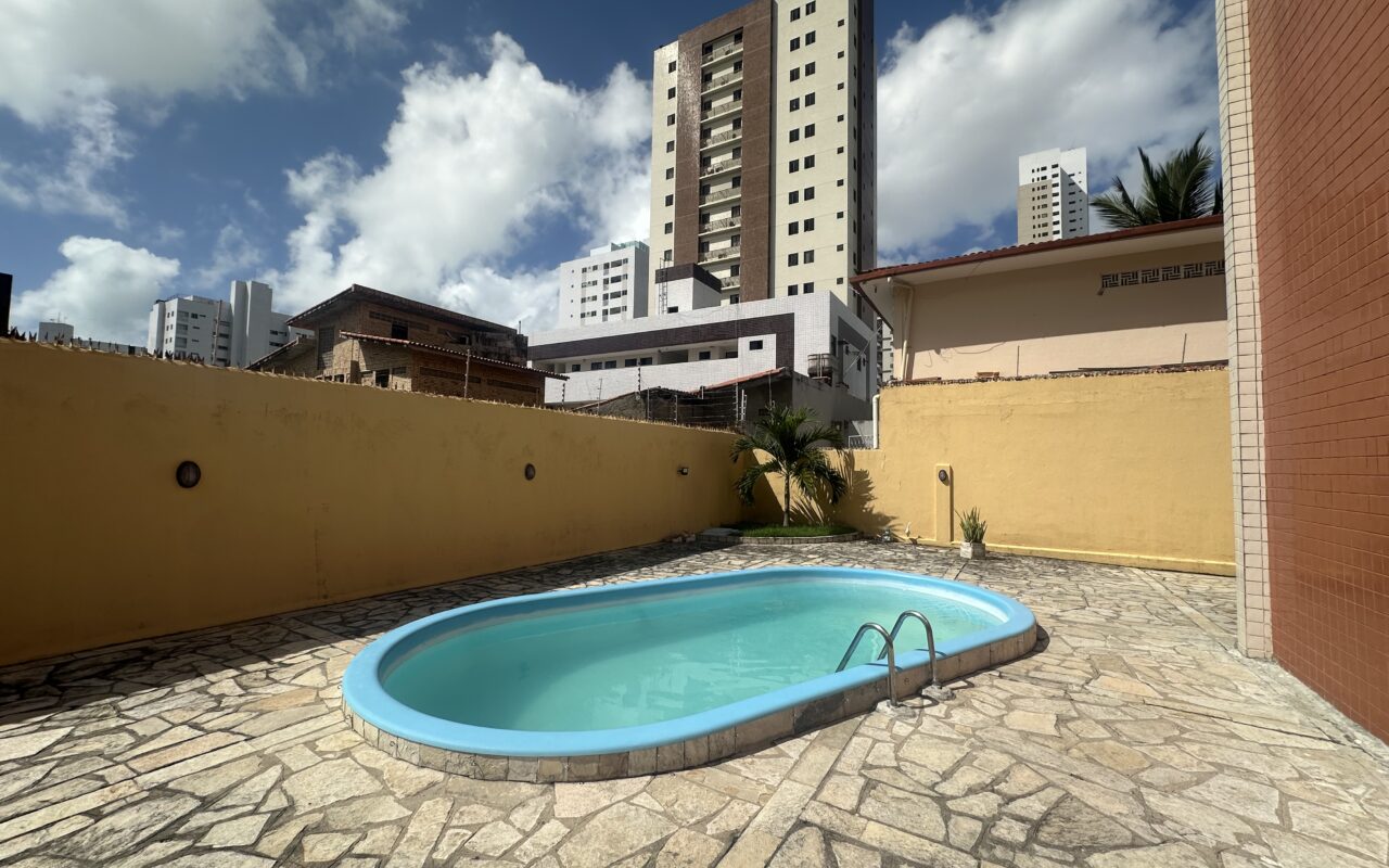 Vende apartamento de 3 Quartos no melhor localização do Bessa, próximo ao Parque Paraíba