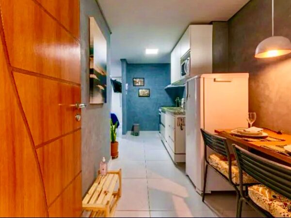 Flat Studio moderno, mobiliado, excelente localização e pronto para rentabilizar