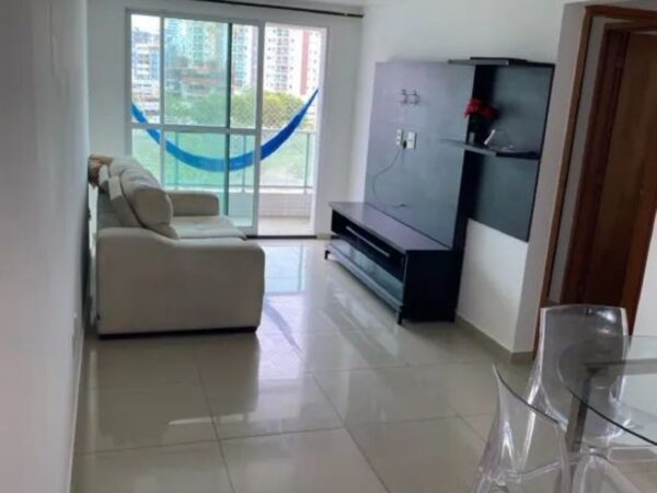 Apartamento no Jardim Oceania,porteira fechada ao lado da praça, 400 m da praia..2 Vagas