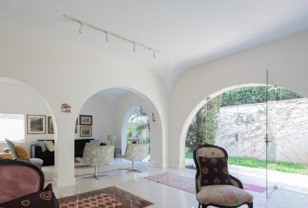 Casa 3 dormitórios 2 suítes 280m² 4 vagas Vila Madalena Sao Paulo/SP