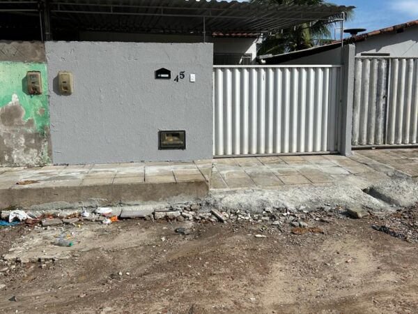 Casa com 2 Quartos, no Bairro das Industrias com terreno de 125 mts2 . João Pessoa