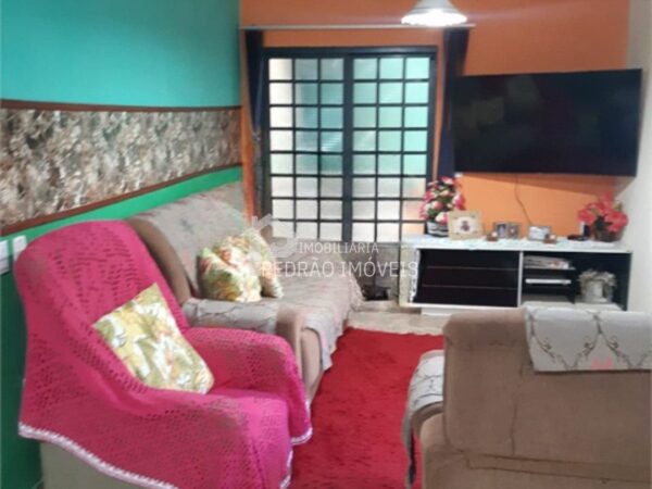 Sobrado de 3 quartos, 196m² no bairro Jardim Maria Luiza Ii, em Lençóis Paulista